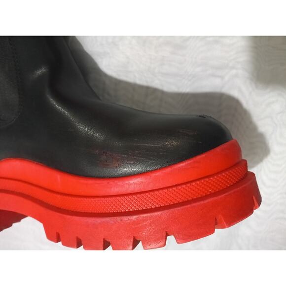 Zara Red & Black Boots 8" - Picture 5 of 5